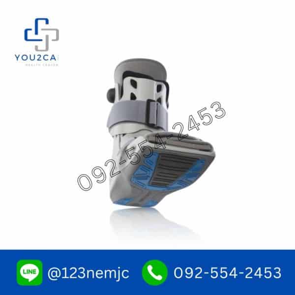 Provide comfortable moderate support and compression for forefoot, mid-foot and hindfoot injuries, as well as some ankle injuries with the most advanced pneumatic walking boot available. The AirSelect™ Short offers superior comfort and faster healing.1,2 A sleek, durable, semi-rigid shell helps support and protect the limb, while the pre-inflated front panel and two adjustable distal air cells provide compression; patients can easily adjust aircell pressure themselves with the integrated inflation system. The boot’s lightweight, lab-tested rocker sole encourages a natural gait and supports everyday activities; SoftStrike technology absorbs and dissipates shock.